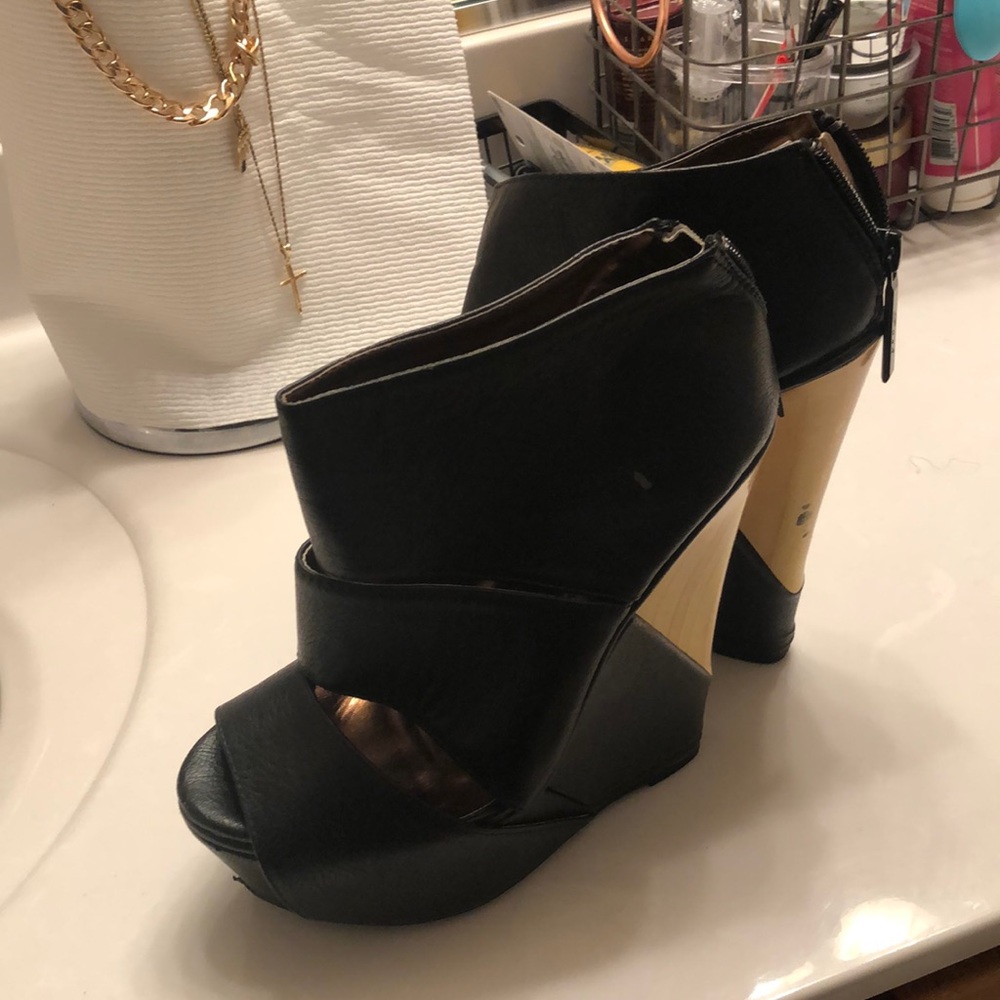 Posh wedge - Picture 5 of 5